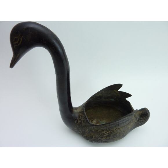 Vintage Metal Swan Planter Statue - Picture 6 of 7